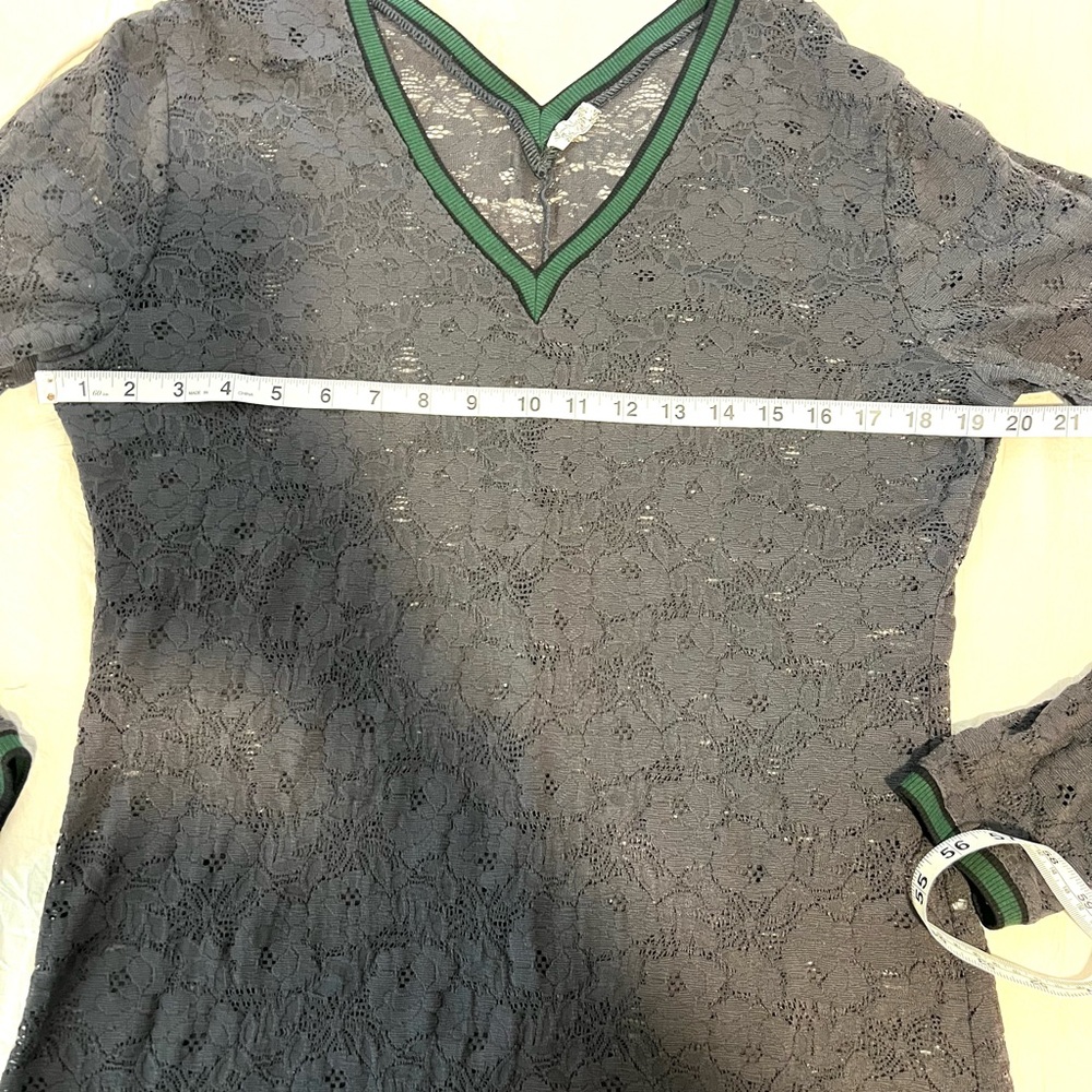 Free People All Day Lace Long Sleeve Top Gray Lace Green Trim SZ L EUC - Picture 7 of 8